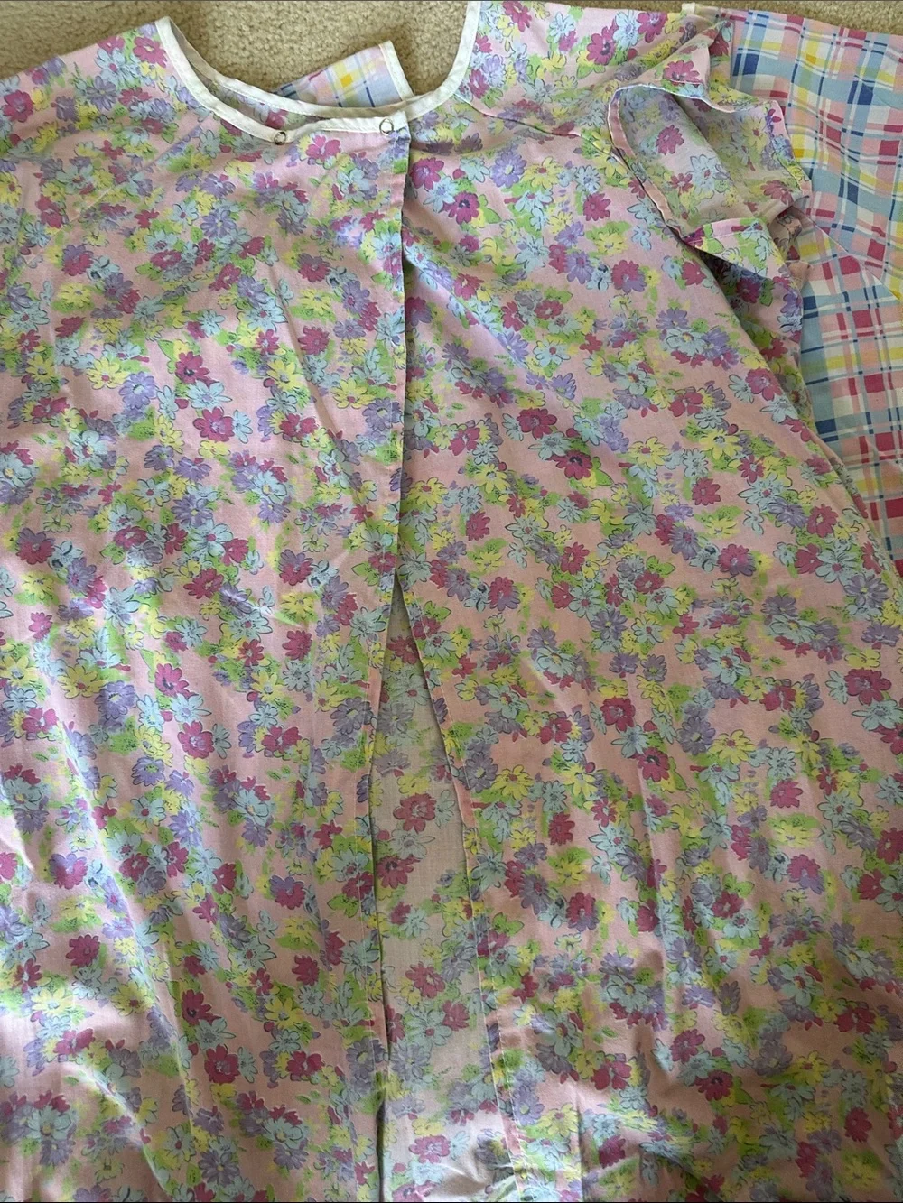 Women’s  Pastel Plaid hospital gown snap LOT cotton L/XL